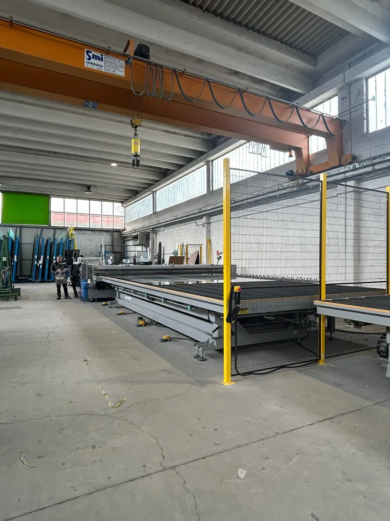 Banco delle grandi lastre con carroponte